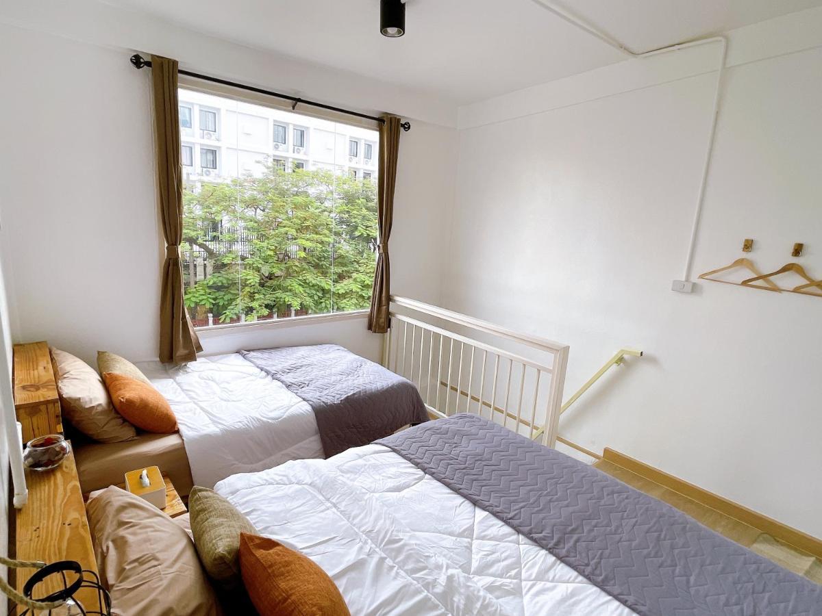 Lively And Cozy Canal House ,Entire House Bangkok Exterior photo